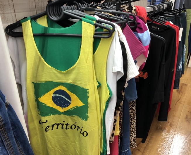 TERRITÓRIO NACIONAL（テヒトリオ ナショナル）《衣料品店》 2 